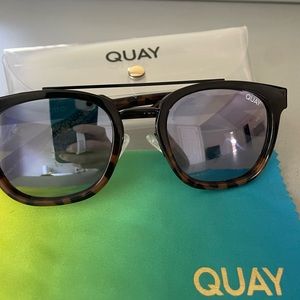 Bought brand new with tags. Worn once. Quay sunglasses.